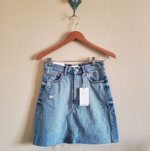 ZARA woman the mini skirt  sz XS